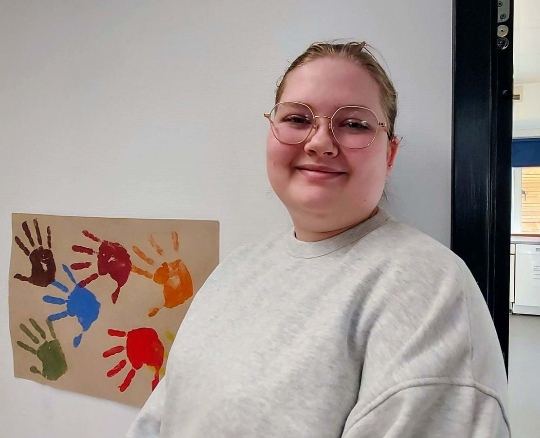 19-årige Anitta Larsen er ambassadør for sin SOSU-uddannelse.