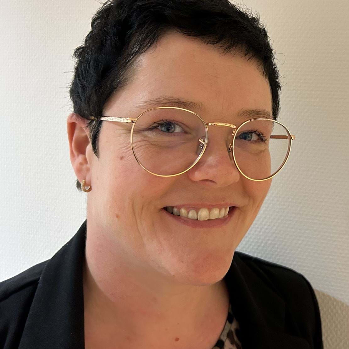 Lena Gertsen og René Sommer uddanner sig til pædagogiske assistenter på 11 måneder.